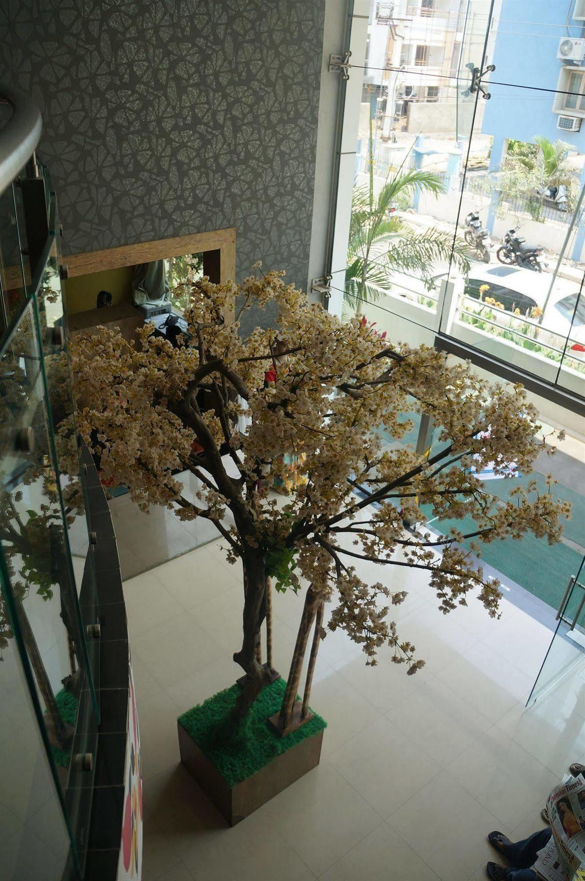 Lotels Hotel Chennai Exterior foto