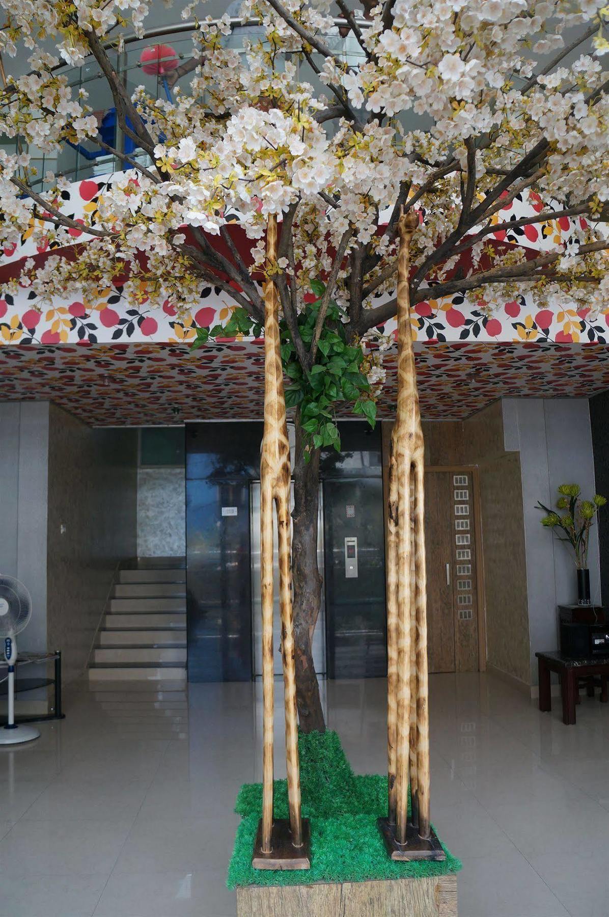 Lotels Hotel Chennai Exterior foto